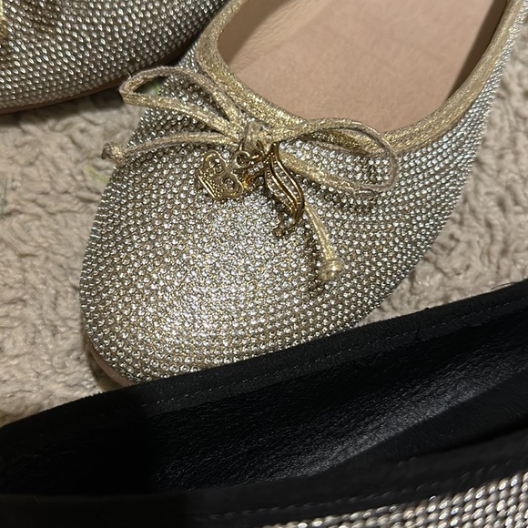 Juicy flats 2 pair bundled - Picture 2 of 6